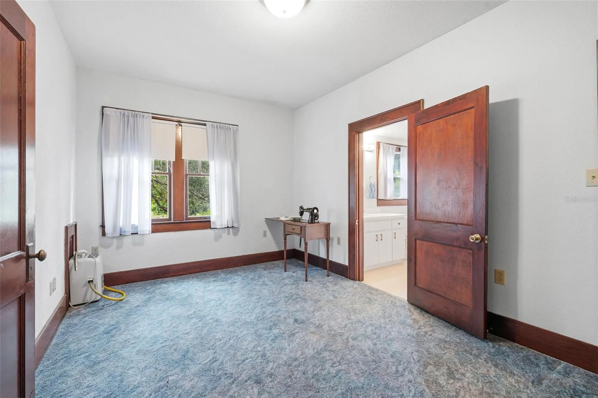 1747 Apache Trail Clearwater FL 33755