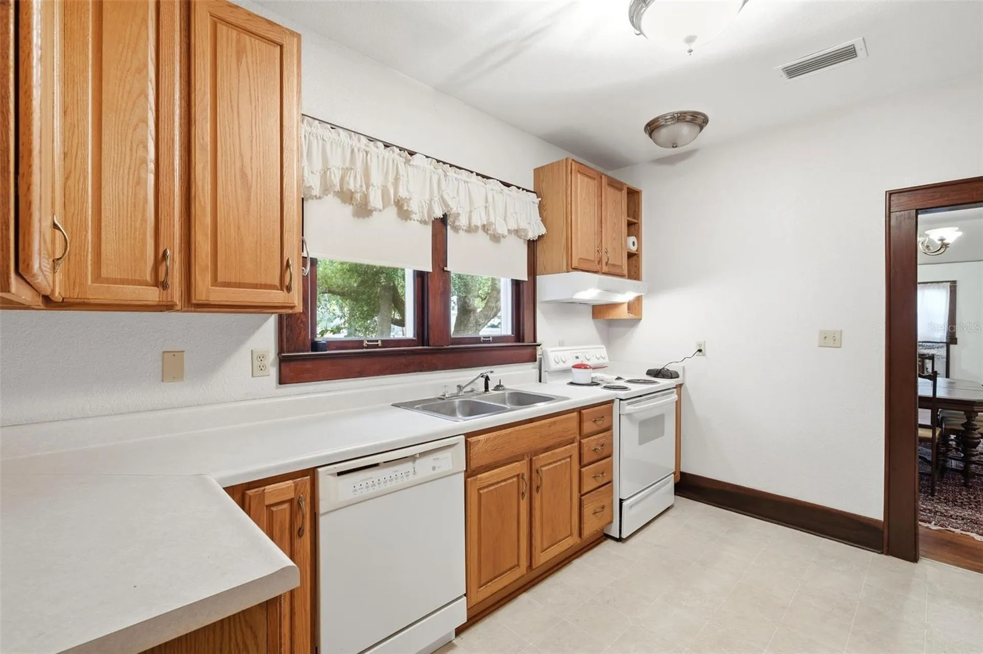 1747 Apache Trail Clearwater FL 33755