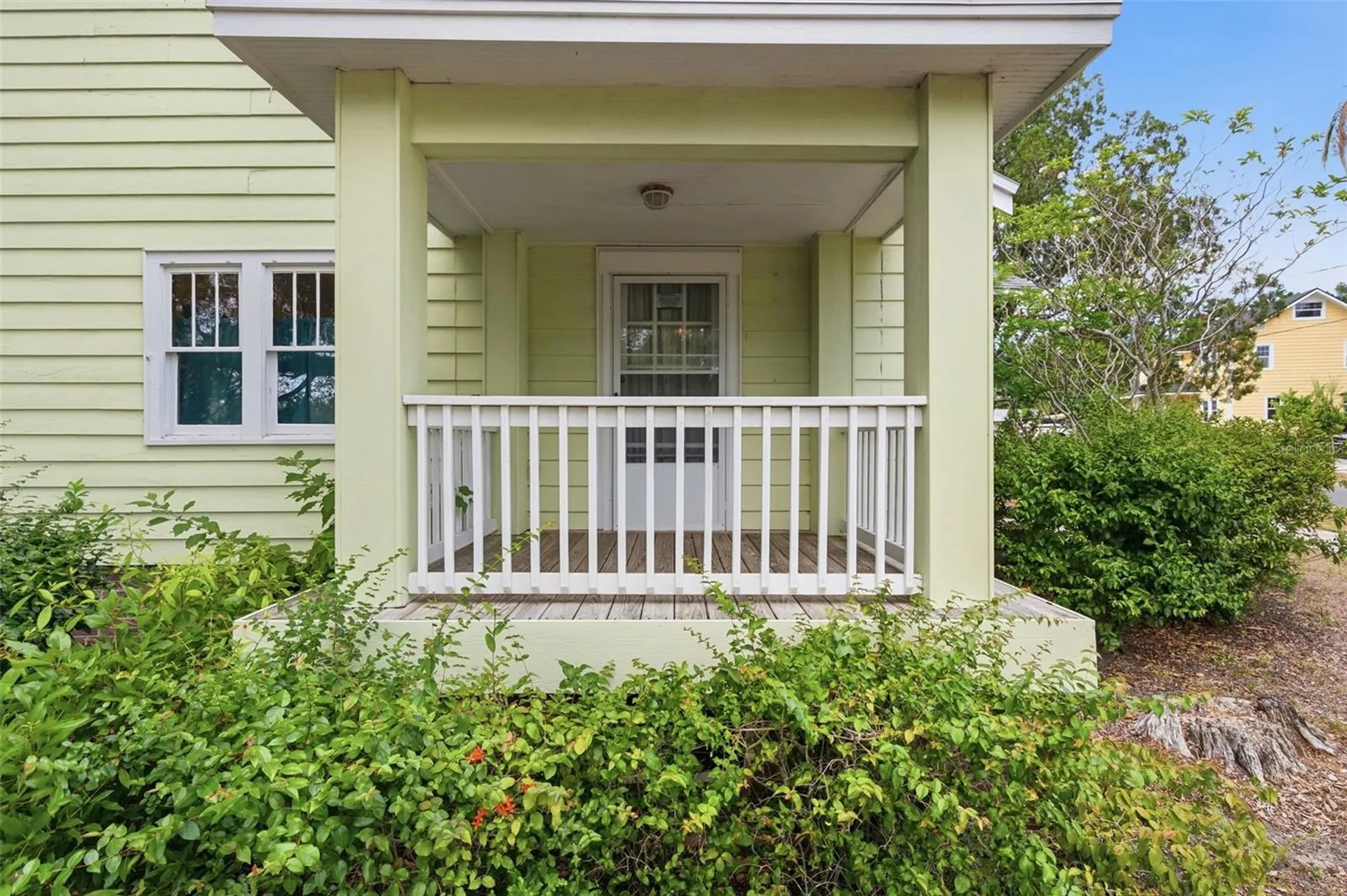 1747 Apache Trail Clearwater FL 33755