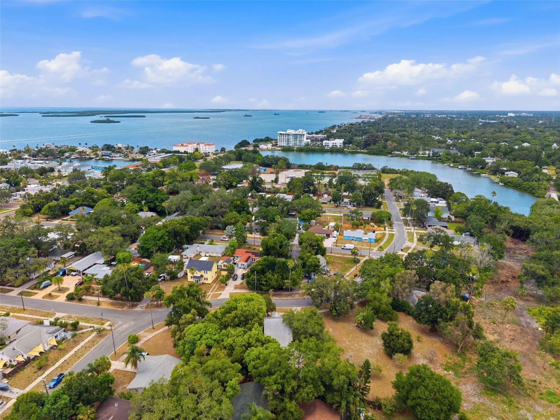 1747 Apache Trail Clearwater FL 33755