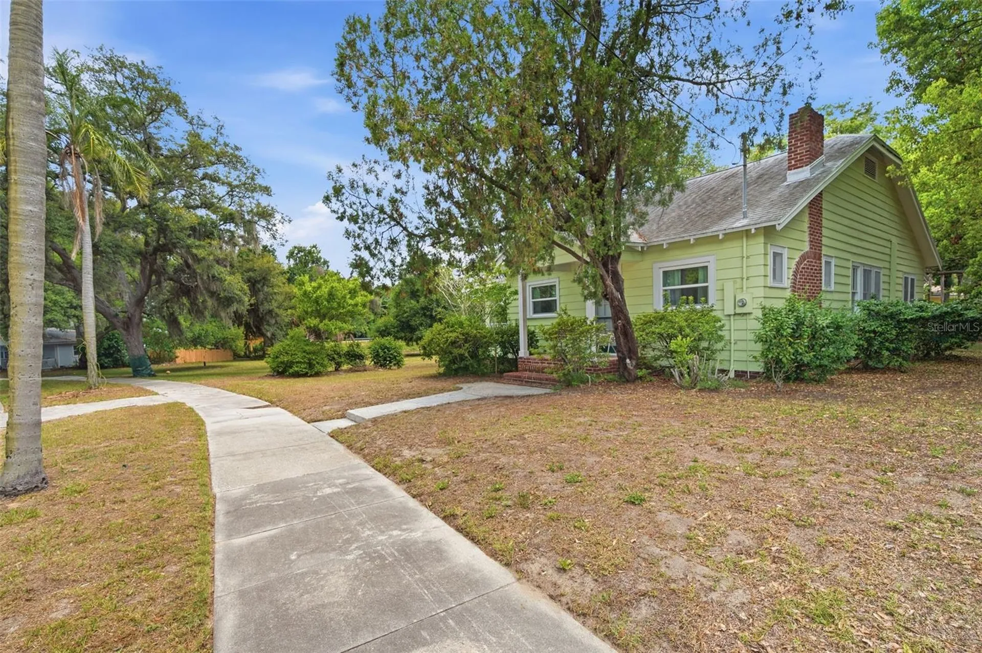 1747 Apache Trail Clearwater FL 33755