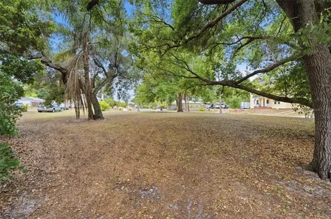 1747 Apache Trail Clearwater FL 33755