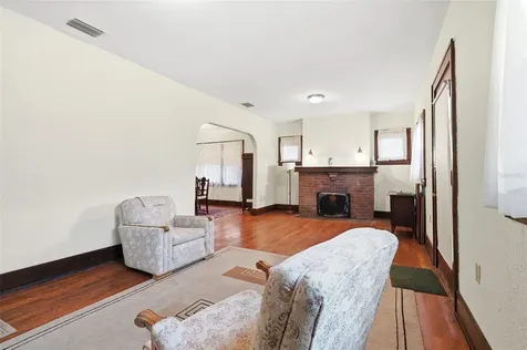 1747 Apache Trail Clearwater FL 33755