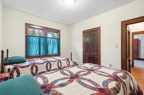 1747 Apache Trail Clearwater FL 33755