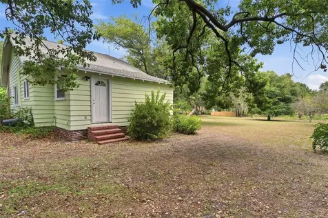 1747 Apache Trail Clearwater FL 33755