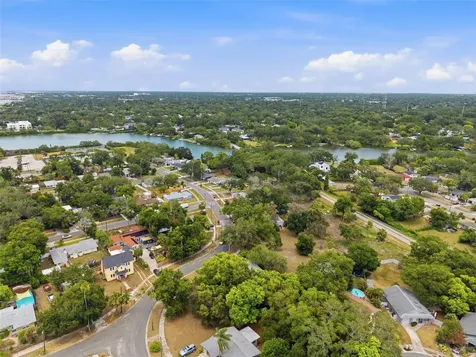 1747 Apache Trail Clearwater FL 33755