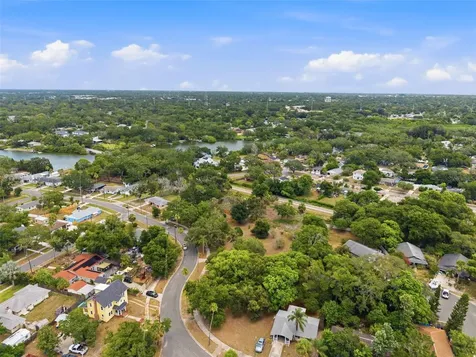 1747 Apache Trail Clearwater FL 33755