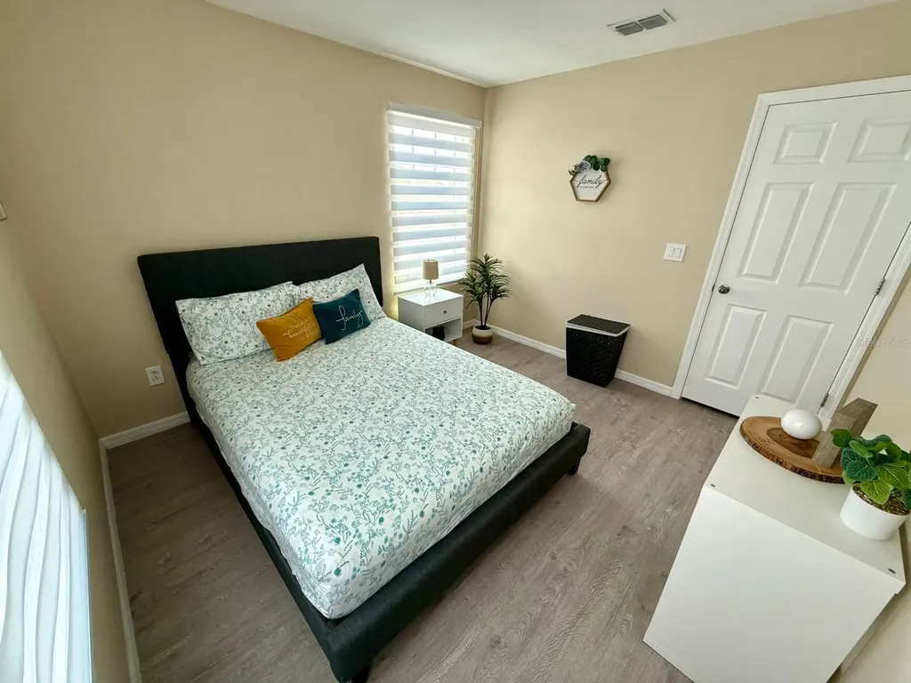 1732 Flourish Avenue Kissimmee FL 34744