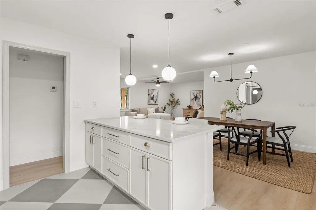840 Huntington Place Orlando FL 32803