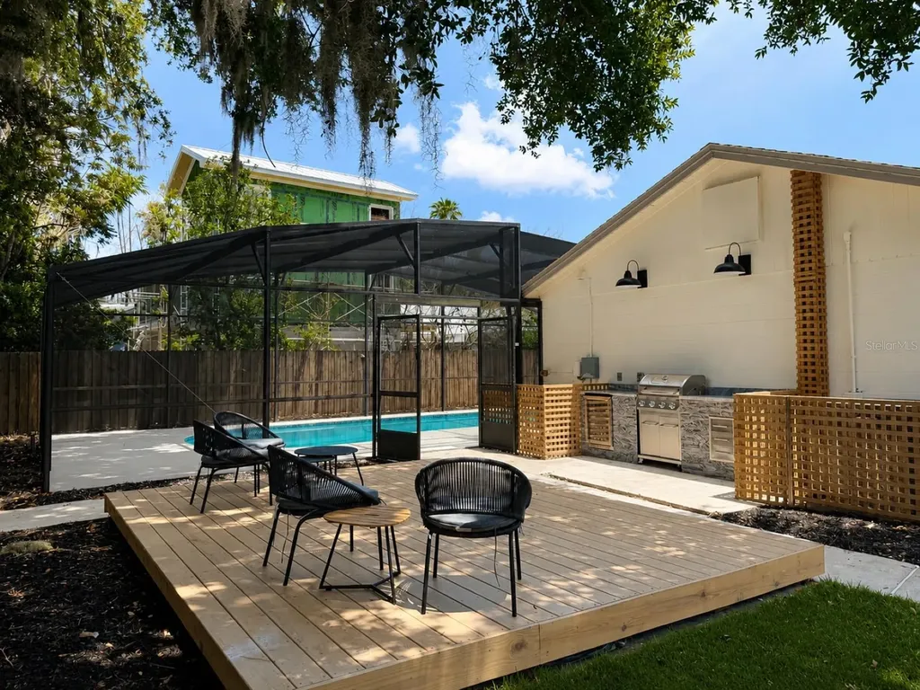 840 Huntington Place Orlando FL 32803