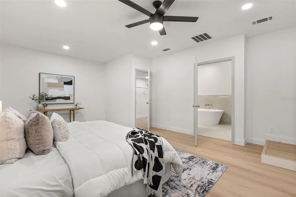 840 Huntington Place Orlando FL 32803