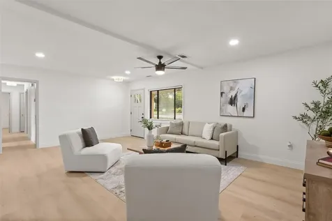 840 Huntington Place Orlando FL 32803