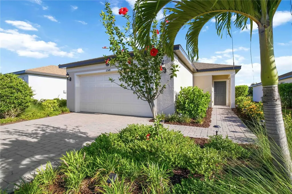 6548 Silverstar Drive Sarasota FL 34240