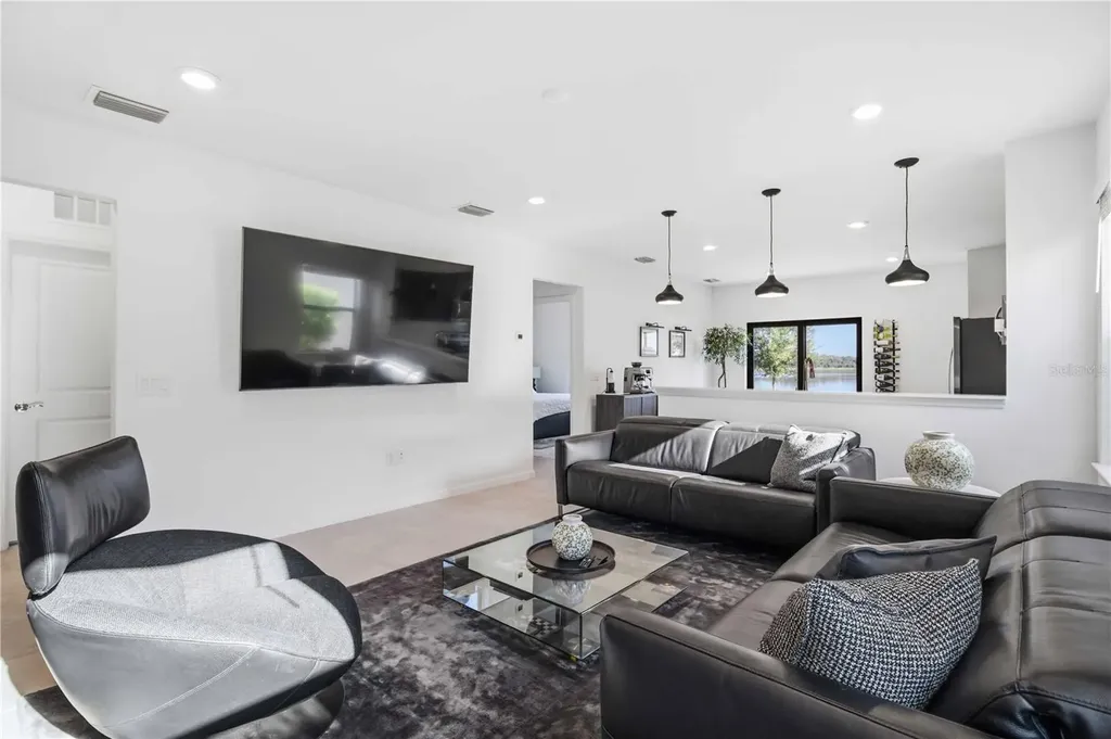 6548 Silverstar Drive Sarasota FL 34240