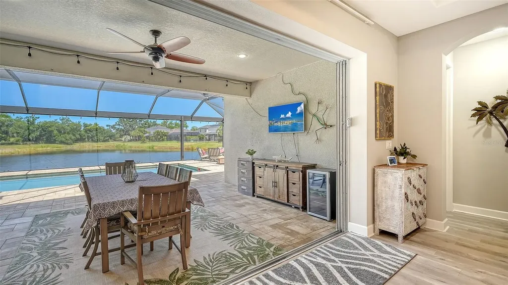 5873 Anise Drive Sarasota FL 34238