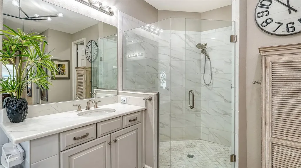 5873 Anise Drive Sarasota FL 34238