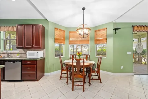 4930 Atwood Drive Orlando FL 32828