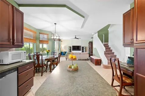 4930 Atwood Drive Orlando FL 32828