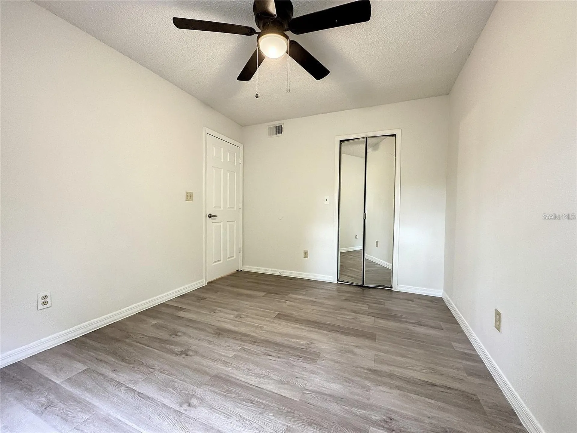 2717 N Poinciana Boulevard Kissimmee FL 34746