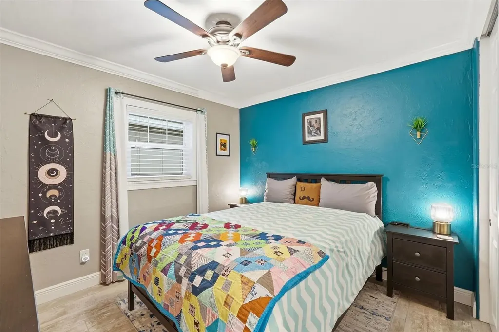 5220 39th Avenue N St Petersburg FL 33709