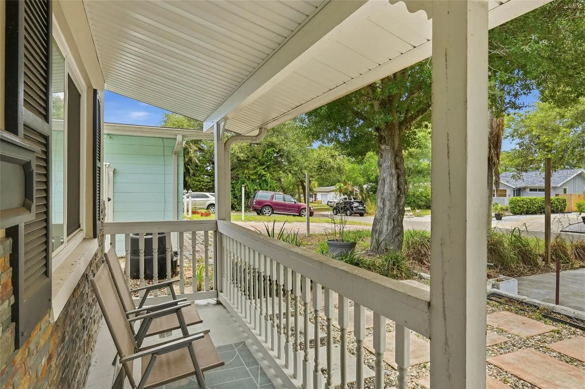 5220 39th Avenue N St Petersburg FL 33709
