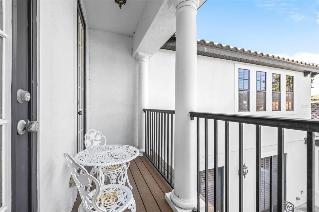 20302 Chestnut Grove Drive Tampa FL 33647