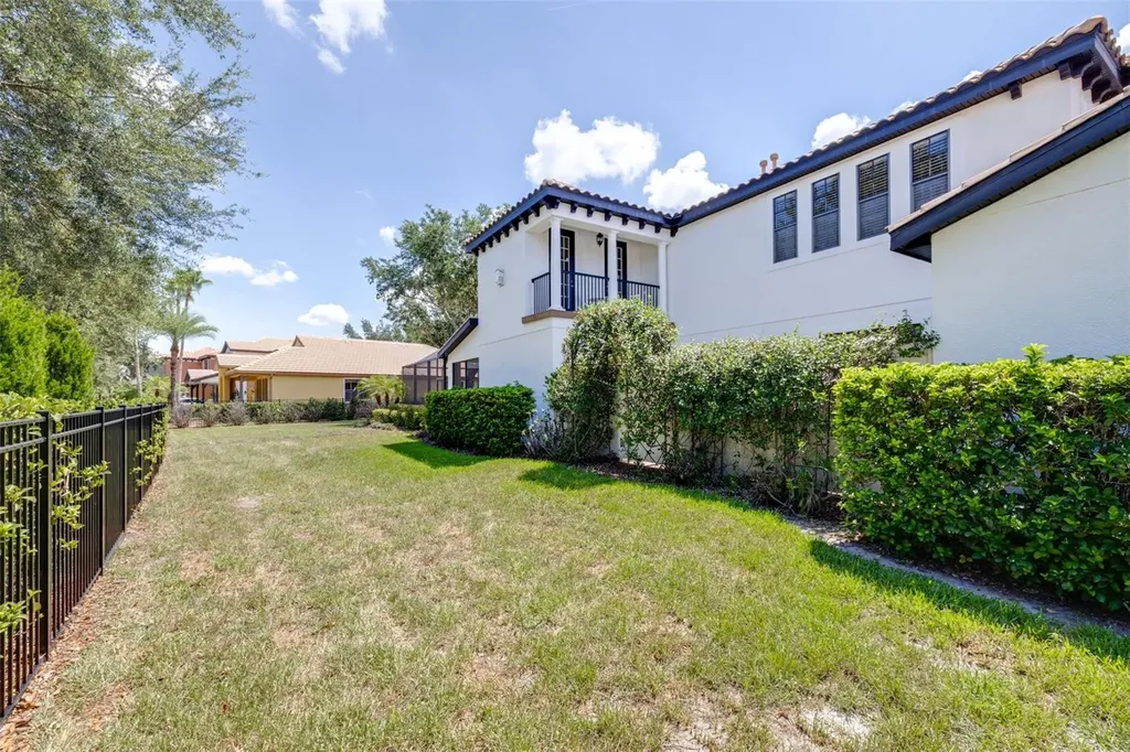 20302 Chestnut Grove Drive Tampa FL 33647