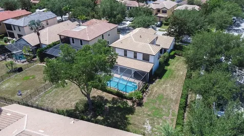 20302 Chestnut Grove Drive Tampa FL 33647