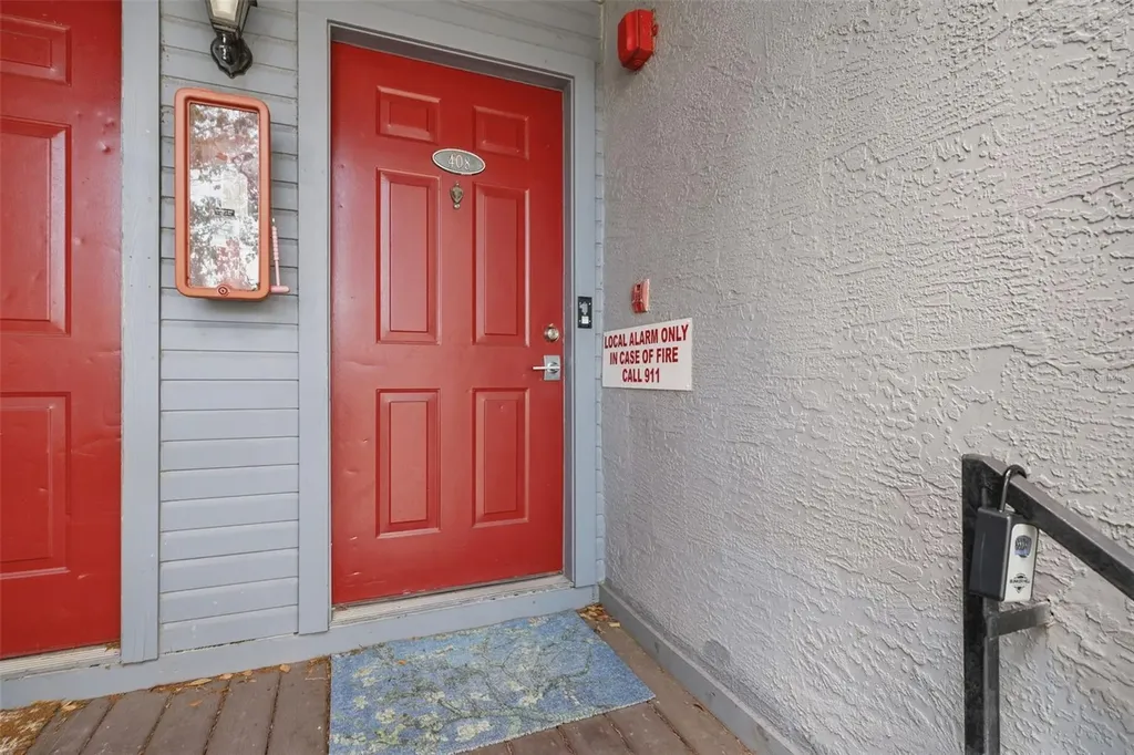 10263 Gandy Boulevard N St Petersburg FL 33702