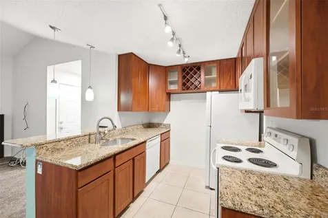 10263 Gandy Boulevard N St Petersburg FL 33702