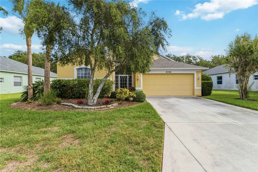 8268 47th Street Circle E Palmetto FL 34221