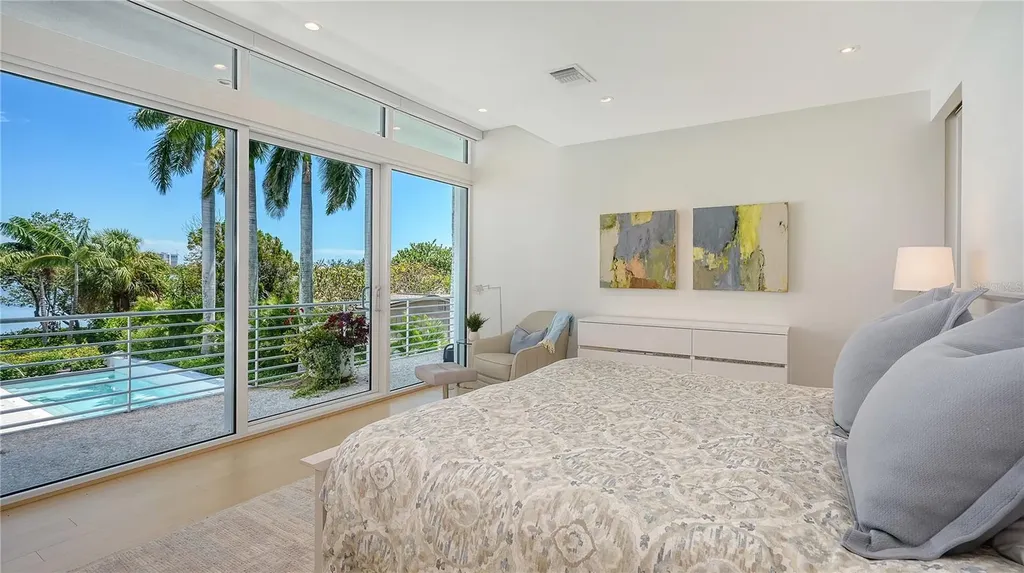 246 Morningside Drive Sarasota FL 34236