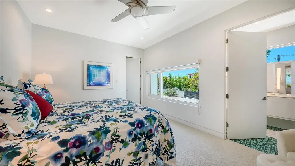 246 Morningside Drive Sarasota FL 34236