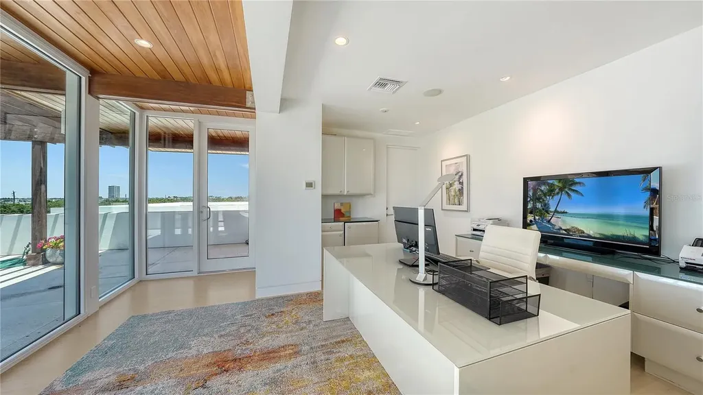 246 Morningside Drive Sarasota FL 34236