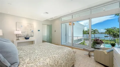 246 Morningside Drive Sarasota FL 34236