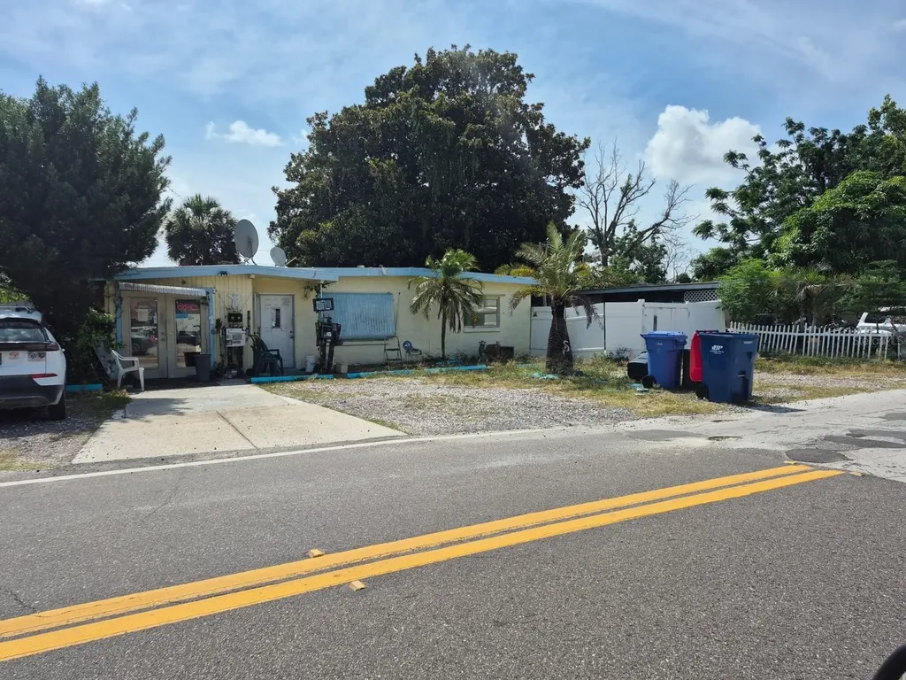 4007 Flamingo Drive New Port Richey FL 34652