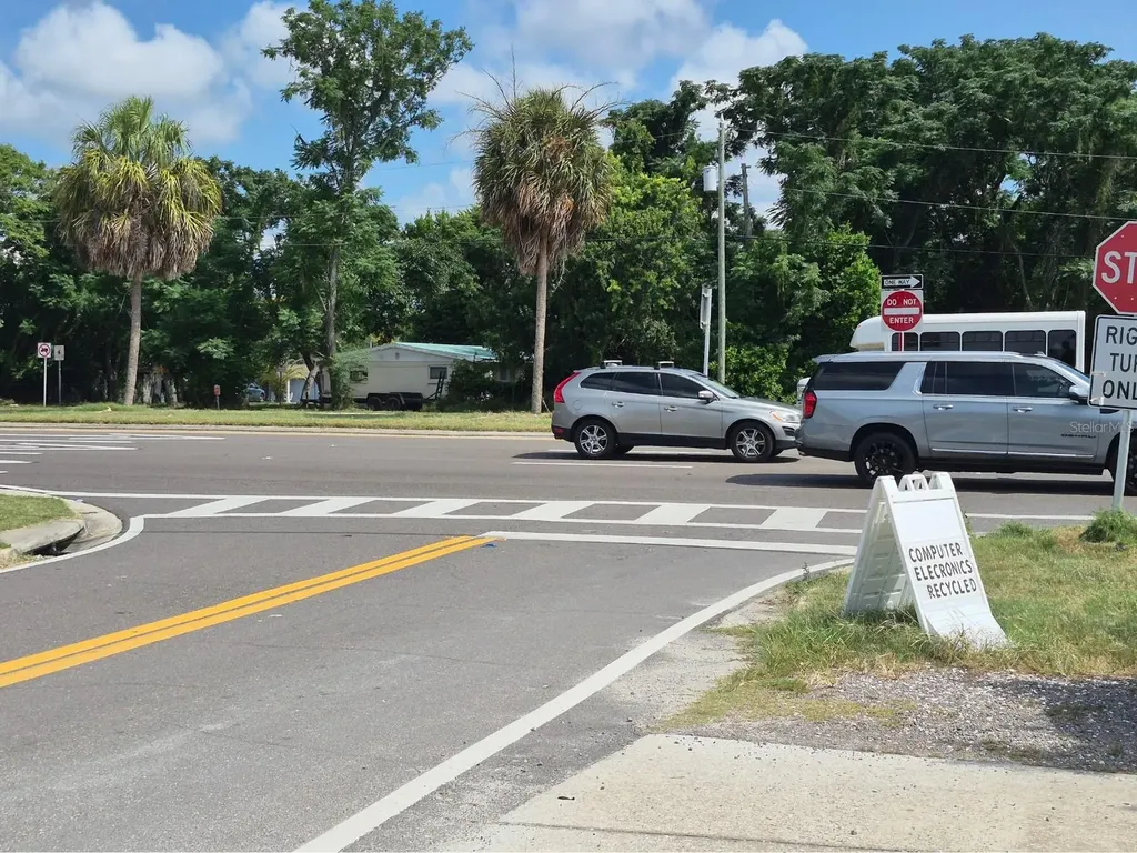 4007 Flamingo Drive New Port Richey FL 34652