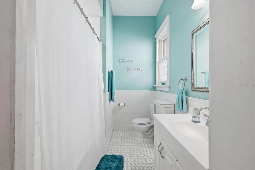316 E Frances Avenue Tampa FL 33602
