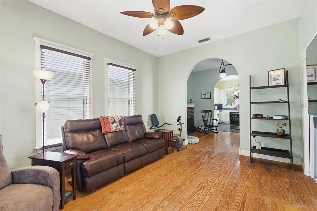 316 E Frances Avenue Tampa FL 33602