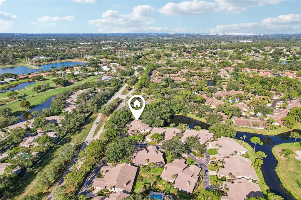 5676 Pipers Waite Sarasota FL 34235