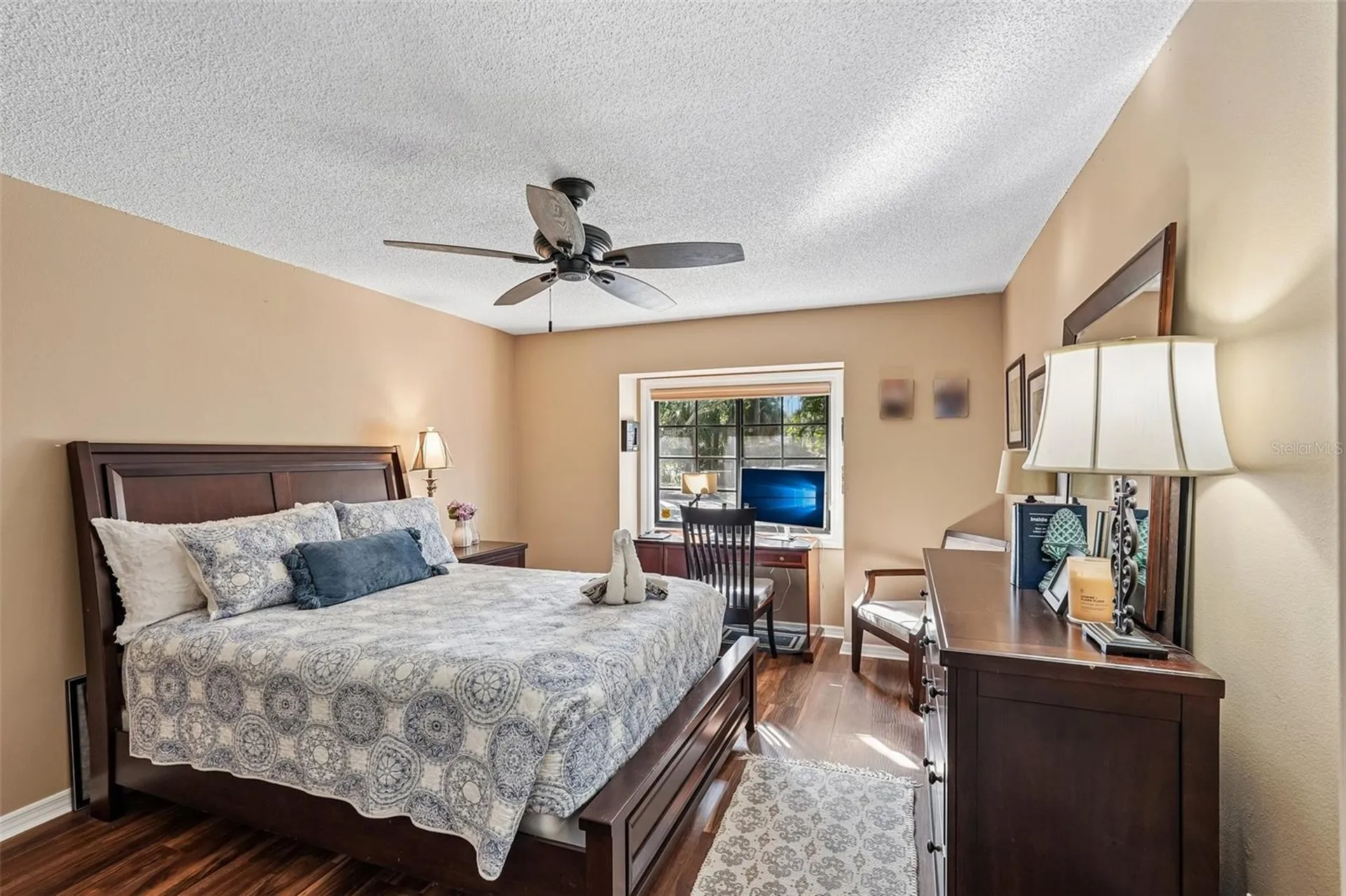 5676 Pipers Waite Sarasota FL 34235