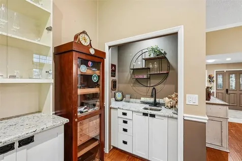 5676 Pipers Waite Sarasota FL 34235