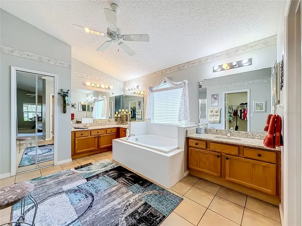 25243 River Crest Drive Leesburg FL 34748