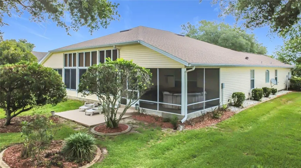 25243 River Crest Drive Leesburg FL 34748