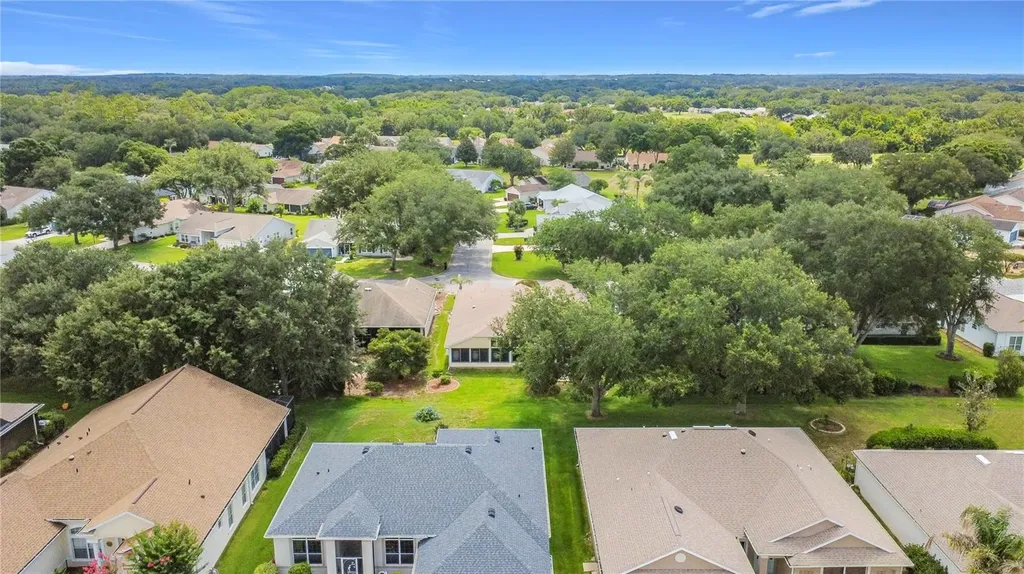 25243 River Crest Drive Leesburg FL 34748