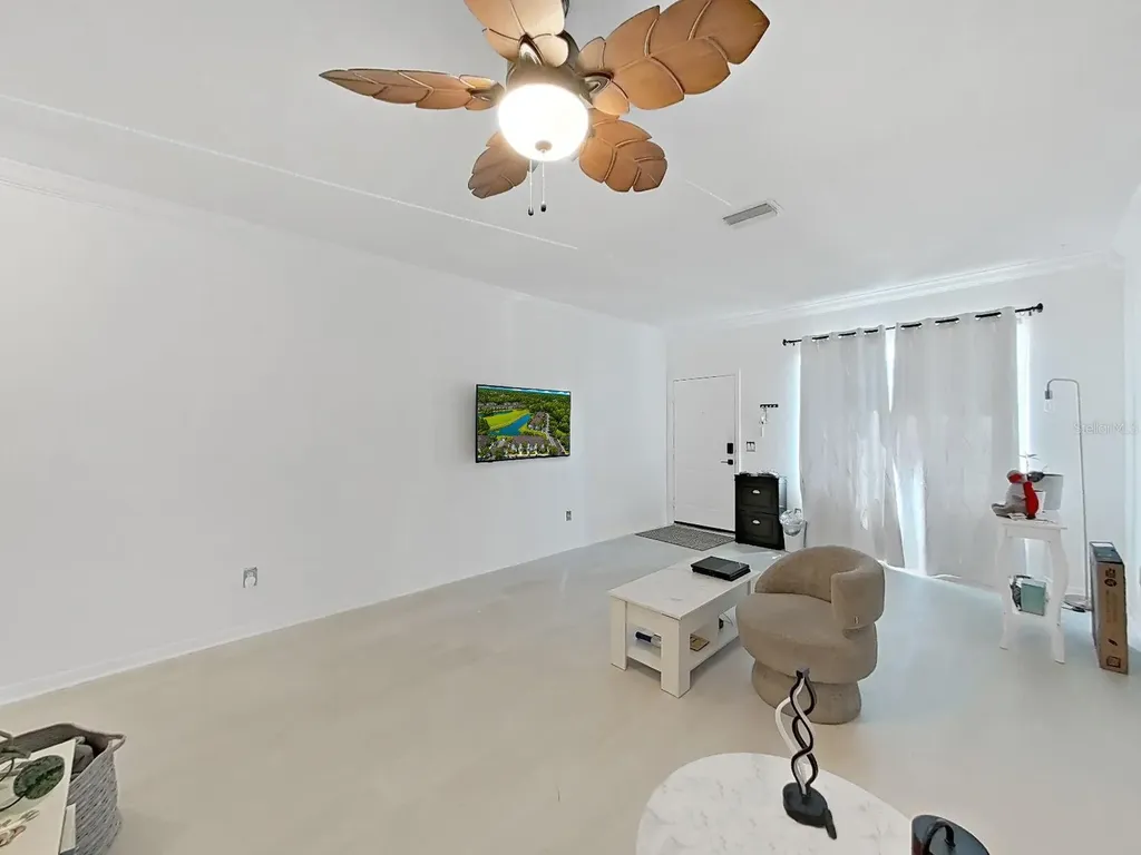 18126 Paradise Point Drive Tampa FL 33647