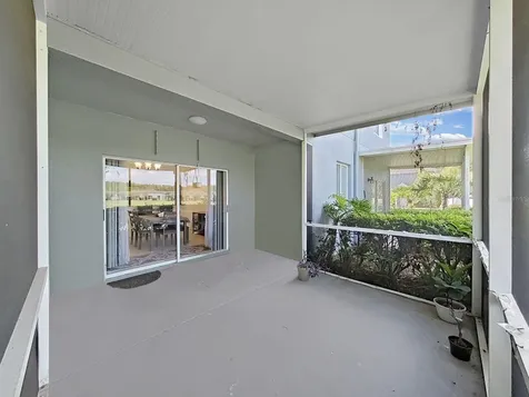 18126 Paradise Point Drive Tampa FL 33647