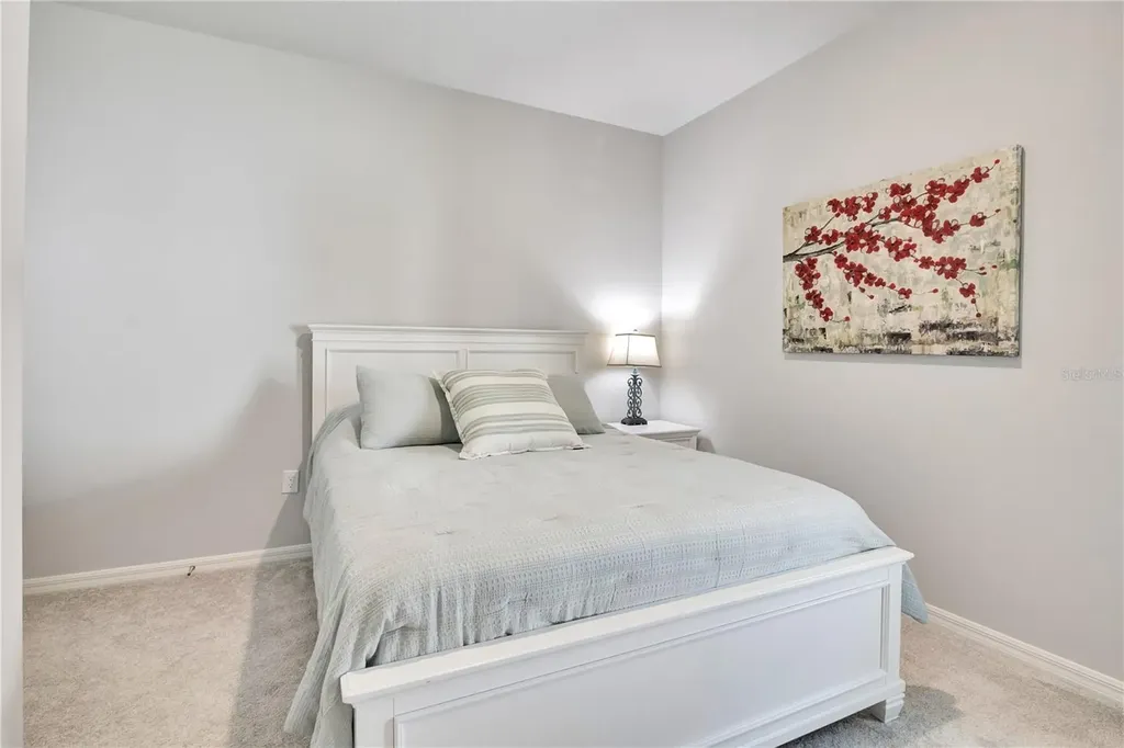 5972 Sacred Oak Avenue Mount Dora FL 32757