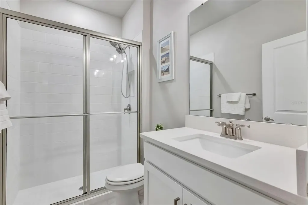 5972 Sacred Oak Avenue Mount Dora FL 32757