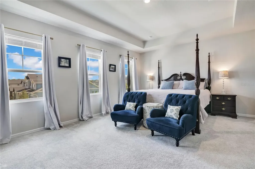 5972 Sacred Oak Avenue Mount Dora FL 32757